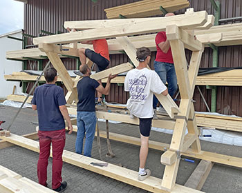 Holzbau-Workshop mit Abbundanlage
